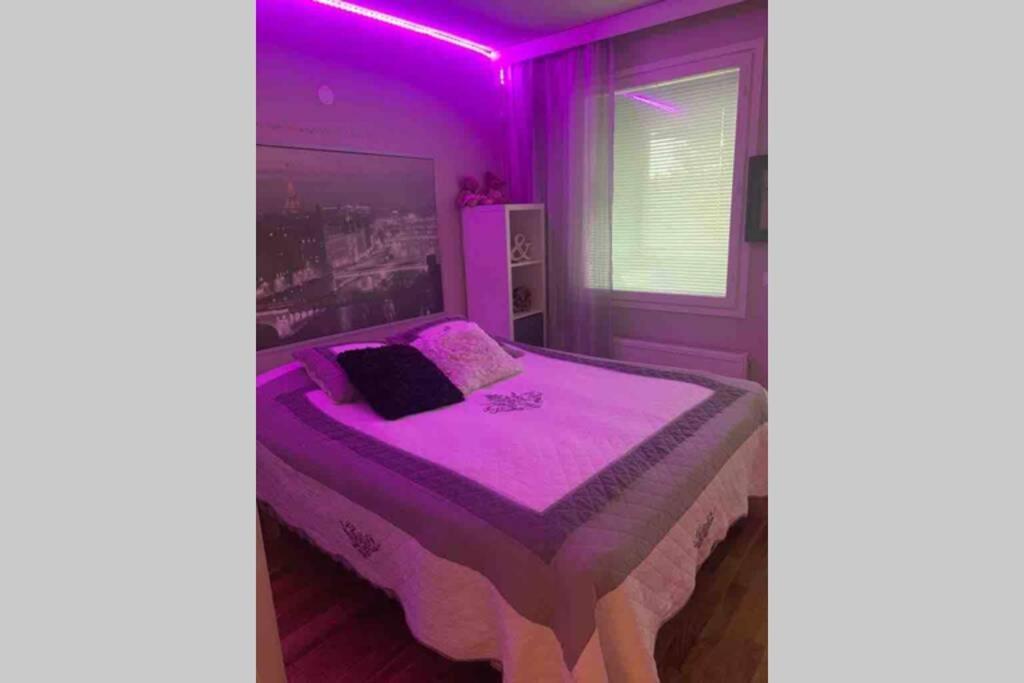 ヴァンターLuxus House With Sauna Nearby Airportアパートメント エクステリア 写真